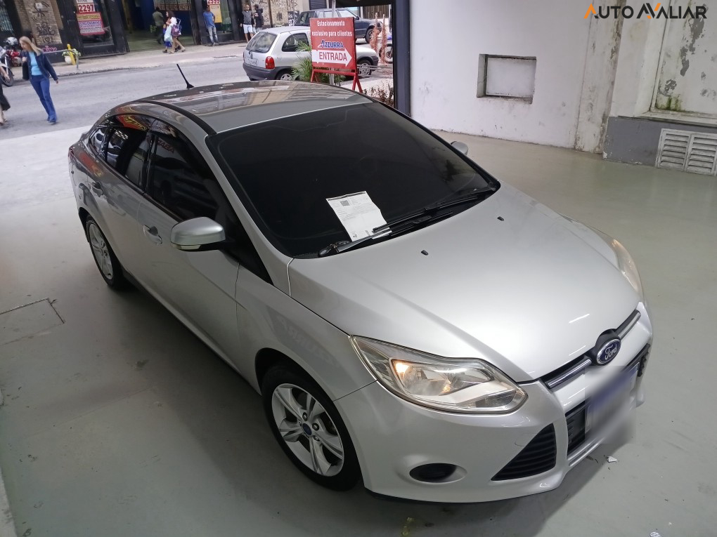 FORD FOCUS 2.0 S SEDAN 16V FLEX 4P POWERSHIFT
