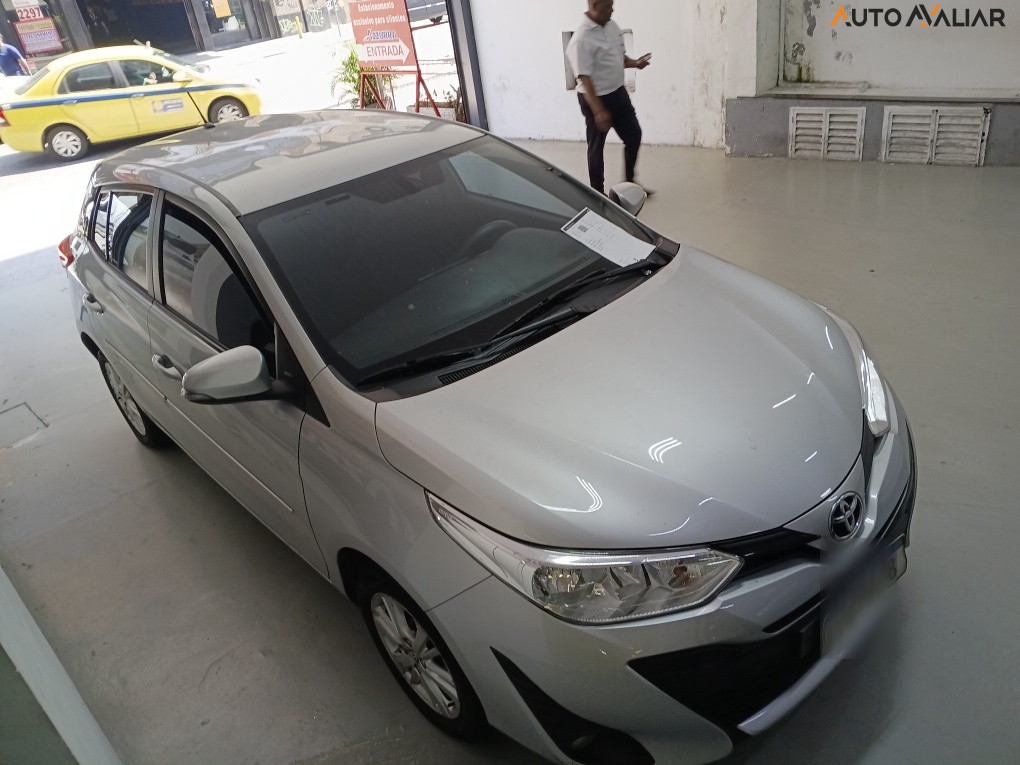 TOYOTA YARIS 1.3 16V FLEX XL MANUAL