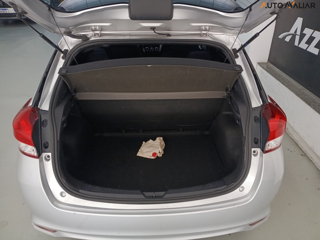TOYOTA YARIS 1.3 16V FLEX XL MANUAL
