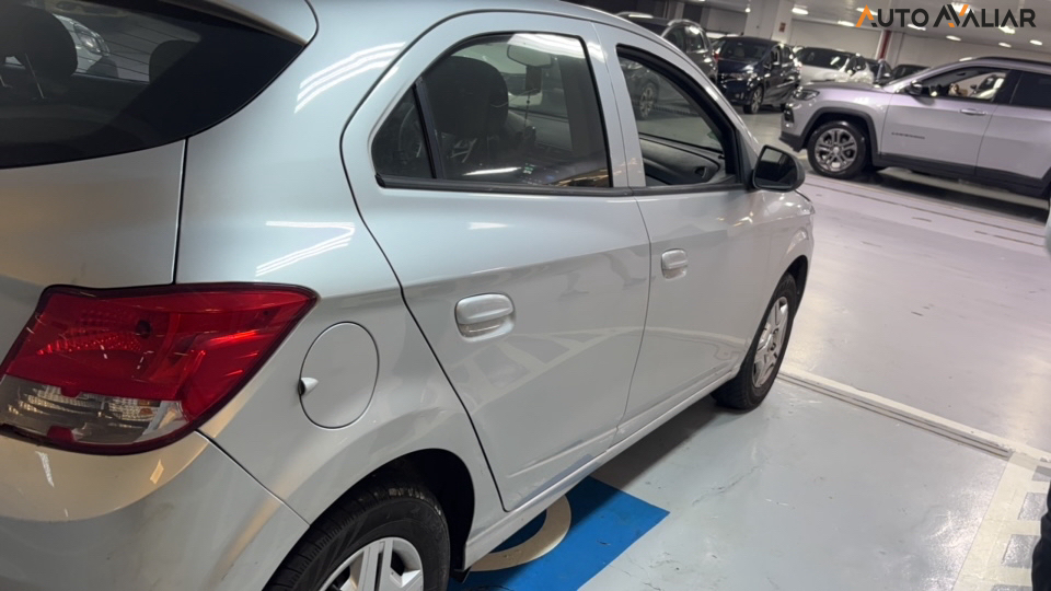 CHEVROLET ONIX 1.0 MPFI LT 8V FLEX 4P MANUAL