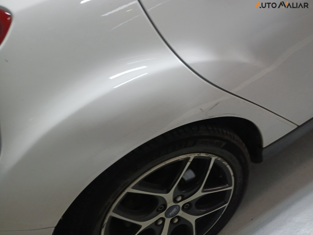 FORD FOCUS 2.0 TITANIUM 16V FLEX 4P POWERSHIFT