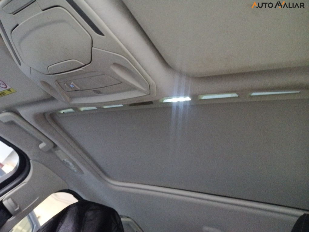 FORD FOCUS 2.0 TITANIUM 16V FLEX 4P POWERSHIFT