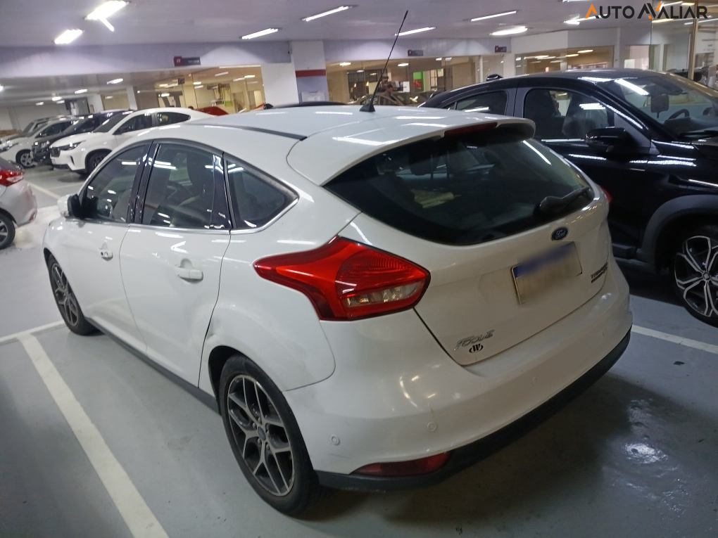 FORD FOCUS 2.0 TITANIUM 16V FLEX 4P POWERSHIFT