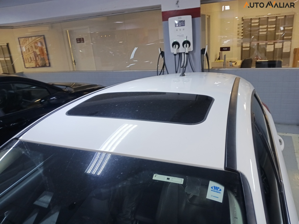 FORD FOCUS 2.0 TITANIUM 16V FLEX 4P POWERSHIFT