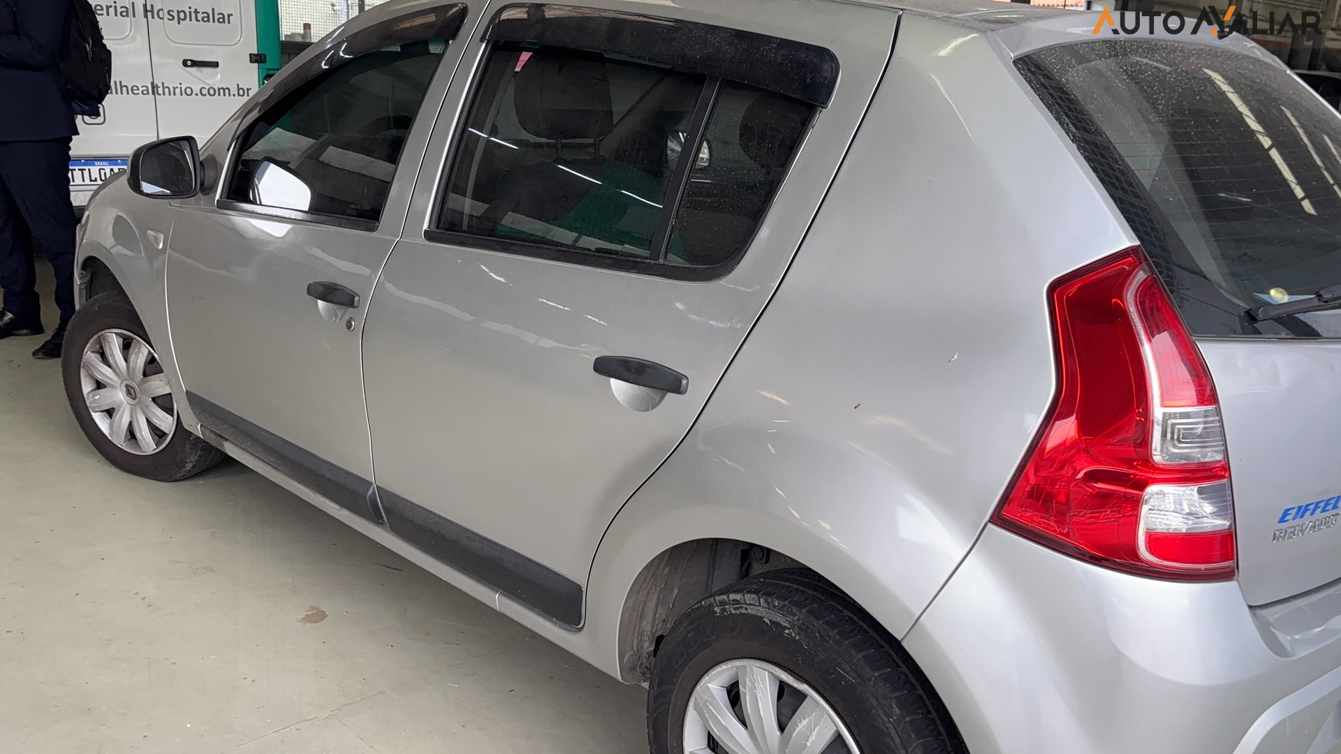 RENAULT SANDERO 1.0 EXPRESSION 16V FLEX 4P MANUAL
