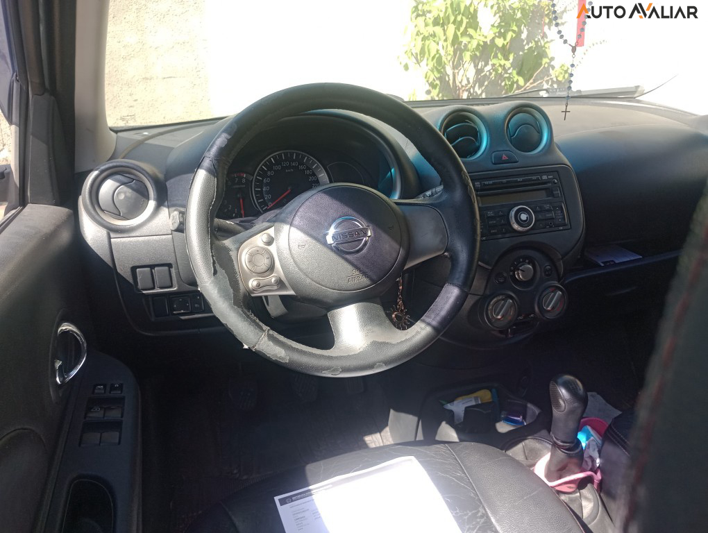 NISSAN NEW MARCH SV 1.6 16V