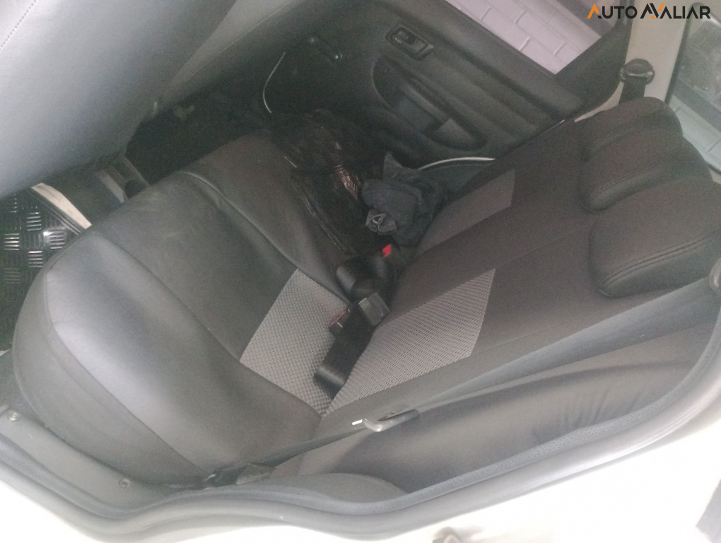 FIAT PALIO 1.8 MPI ADVENTURE LOCKER WEEKEND 16V FLEX 4P MANUAL