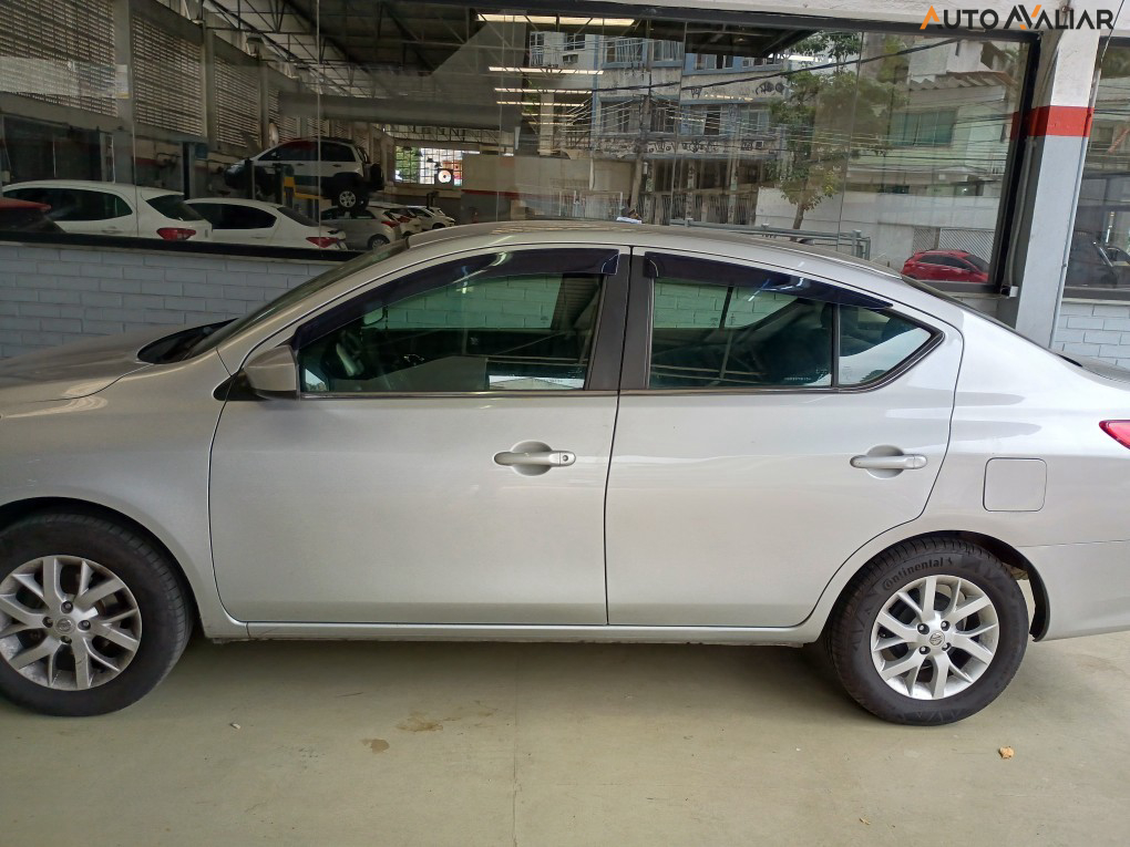 NISSAN VERSA 1.6 16V FLEX SV 4P MANUAL