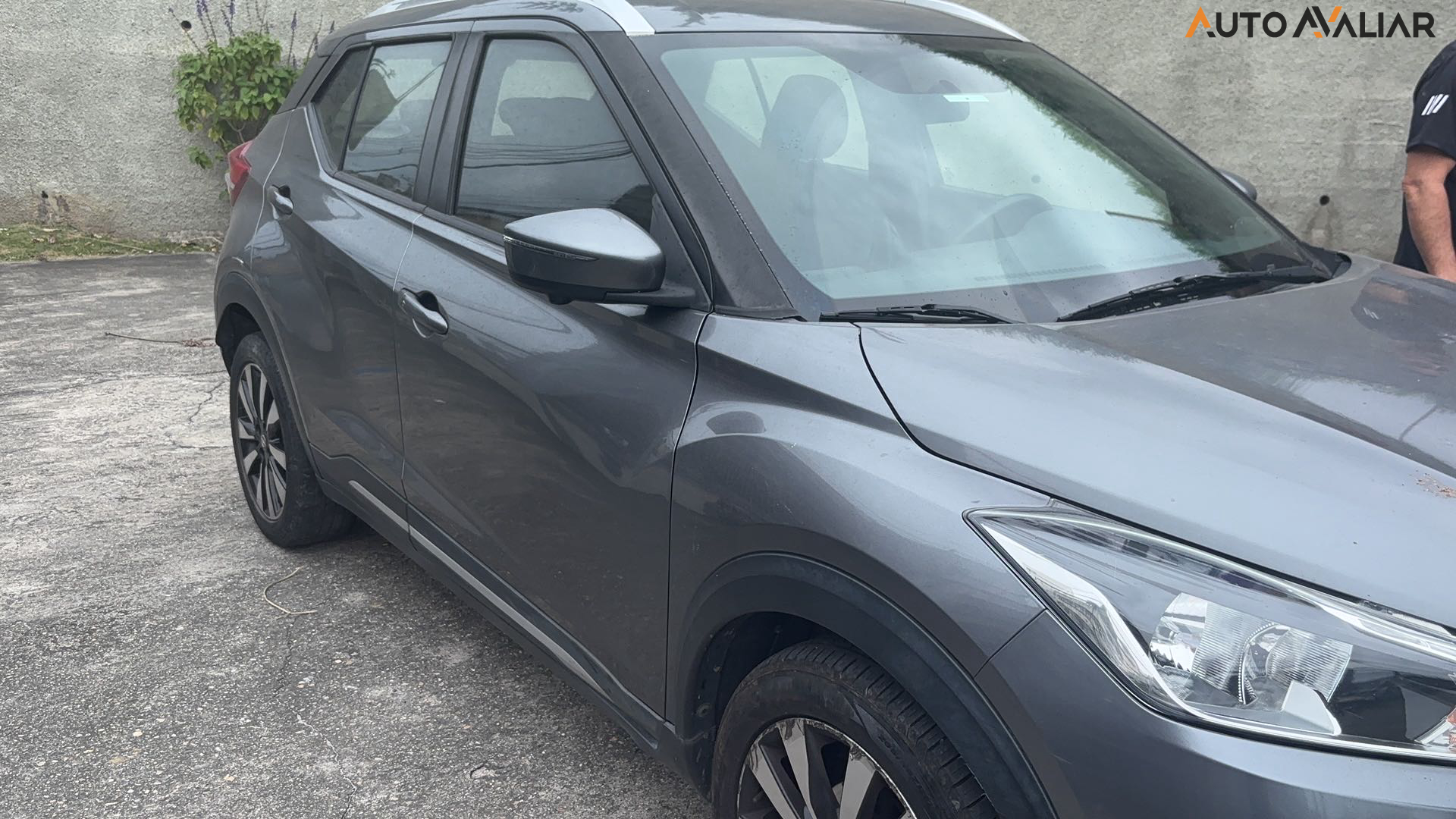 NISSAN KICKS 1.6 16V FLEXSTART SL 4P XTRONIC