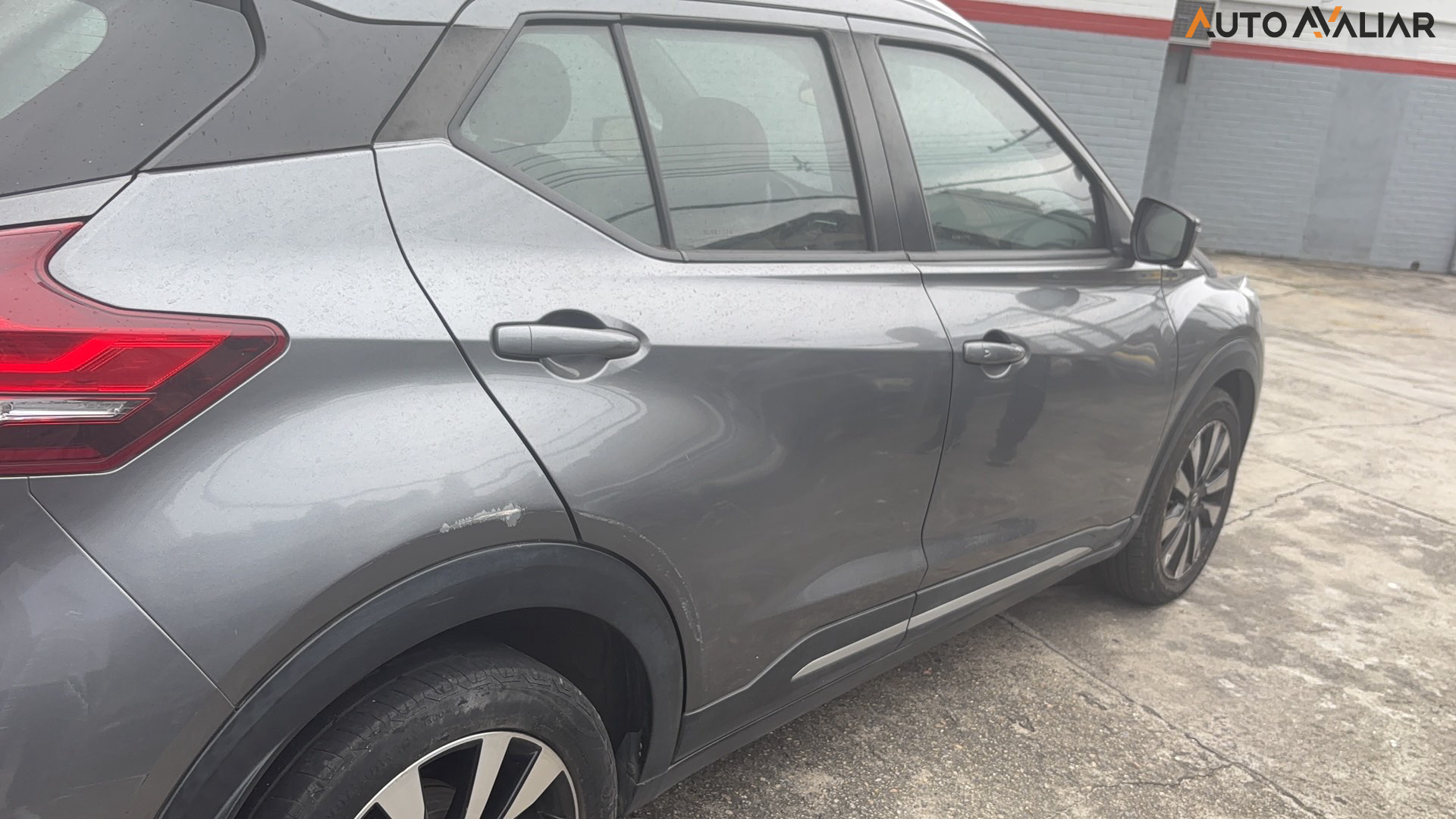 NISSAN KICKS 1.6 16V FLEXSTART SL 4P XTRONIC