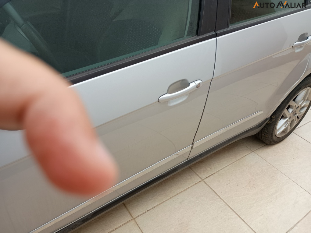 FIAT GRAND SIENA 1.6 MPI ESSENCE 16V FLEX 4P AUTOMATIZADO