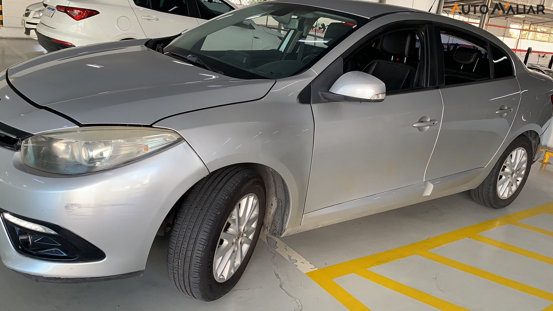 RENAULT FLUENCE 2.0 DYNAMIQUE PLUS 16V FLEX 4P AUTOMATICO