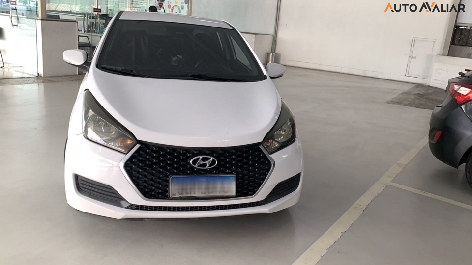 HYUNDAI HB20S 1.0 COMFORT PLUS 12V FLEX 4P MANUAL