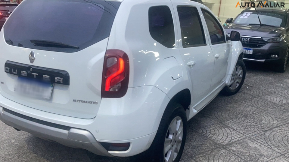 RENAULT DUSTER 2.0 DYNAMIQUE 4X2 16V FLEX 4P AUTOMATICO