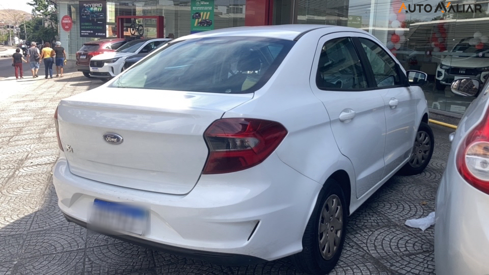 FORD KA+ 1.0 SE/SE PLUS TiVCT Flex 4p