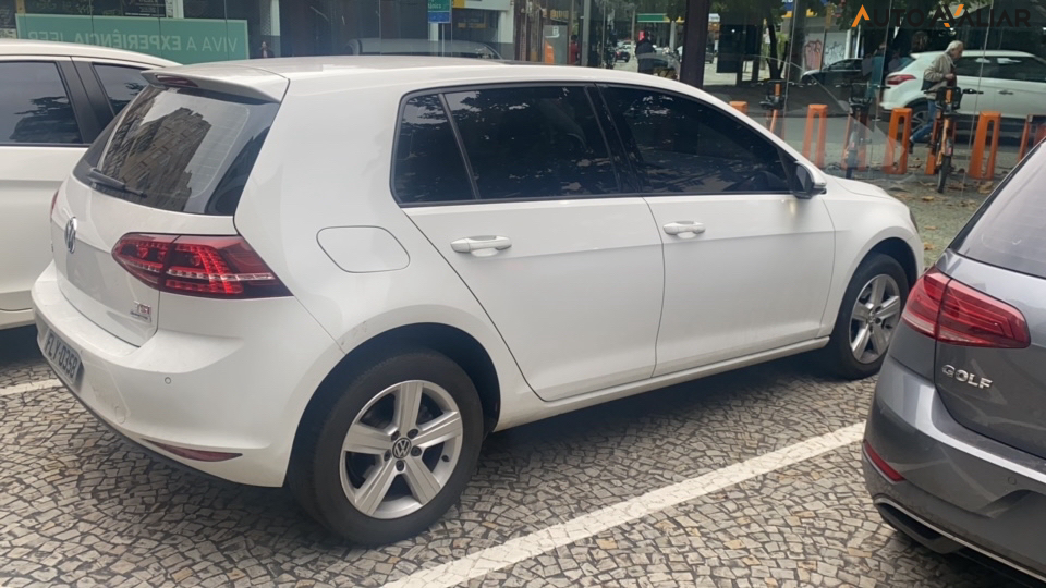 VOLKSWAGEN GOLF 1.4 TSI HIGHLINE 16V GASOLINA 4P AUTOMATICO