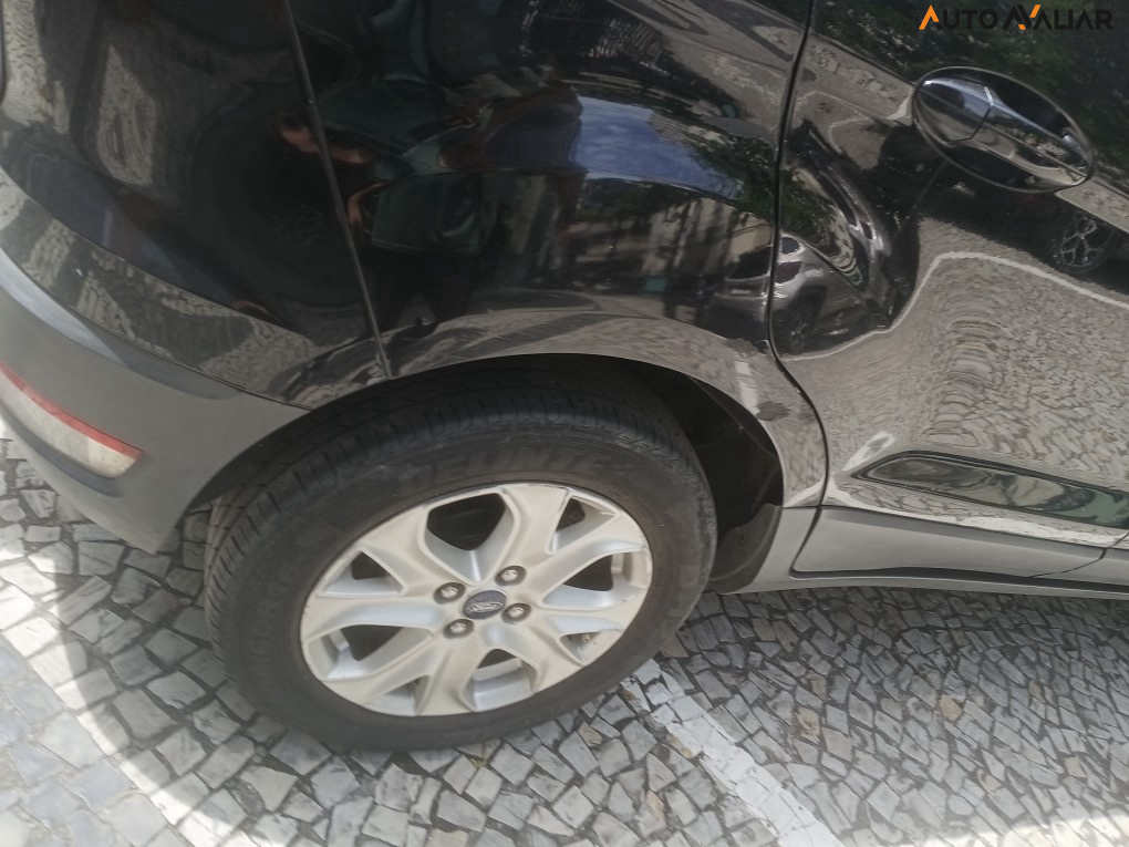 FORD ECOSPORT 2.0 TITANIUM 16V FLEX 4P AUTOMATICO