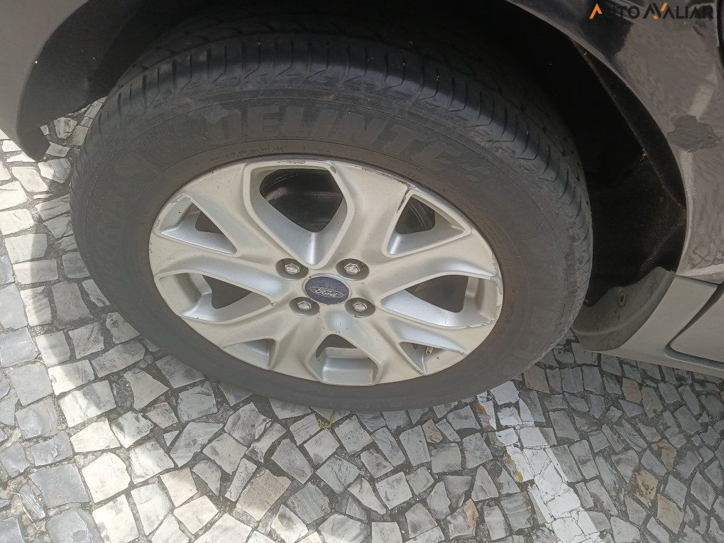 FORD ECOSPORT 2.0 TITANIUM 16V FLEX 4P AUTOMATICO