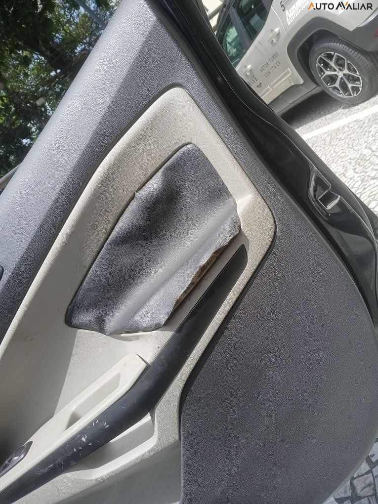 FORD ECOSPORT 2.0 TITANIUM 16V FLEX 4P AUTOMATICO