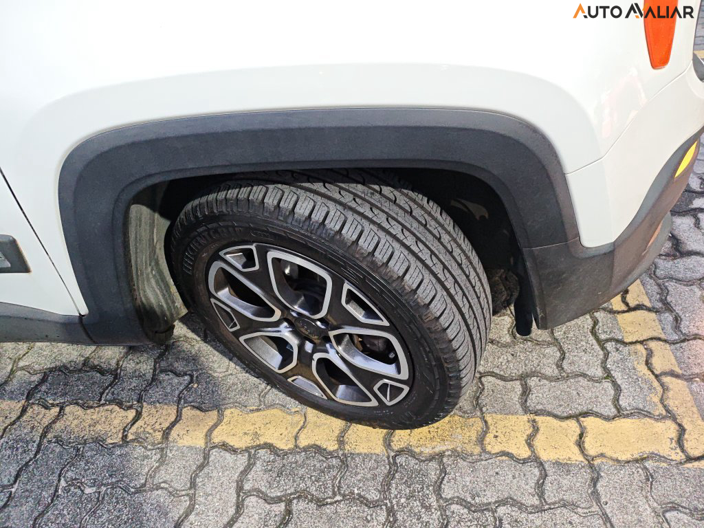 JEEP RENEGADE 1.8 16V FLEX LONGITUDE 4P AUTOMATICO