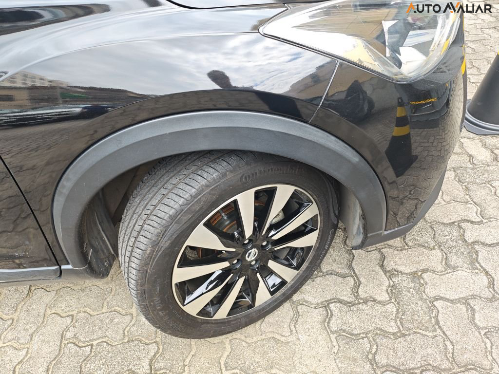 NISSAN KICKS 1.6 16V FLEX SL 4P XTRONIC