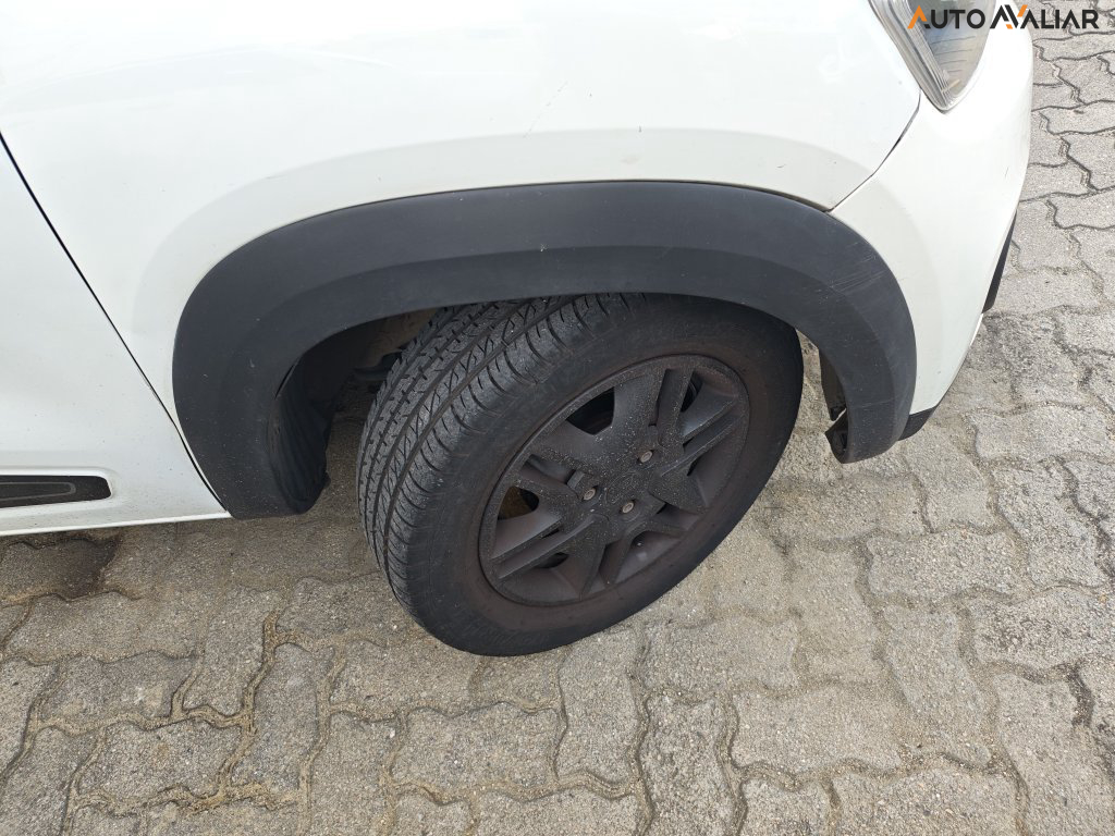 RENAULT KWID 1.0 12V SCE FLEX INTENSE MANUAL