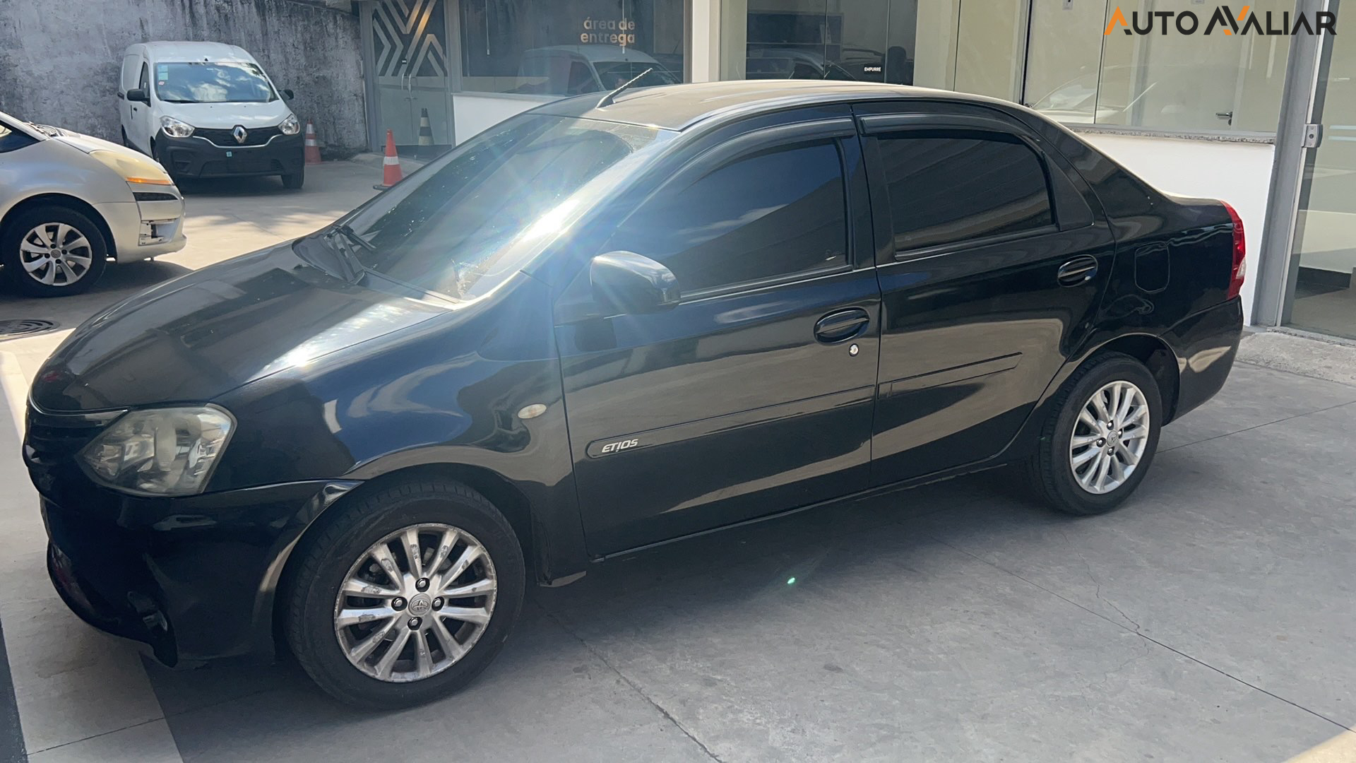 TOYOTA ETIOS 1.5 XLS SEDAN 16V FLEX 4P MANUAL