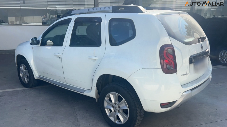 RENAULT DUSTER 2.0 DYNAMIQUE 4X2 16V FLEX 4P AUTOMATICO