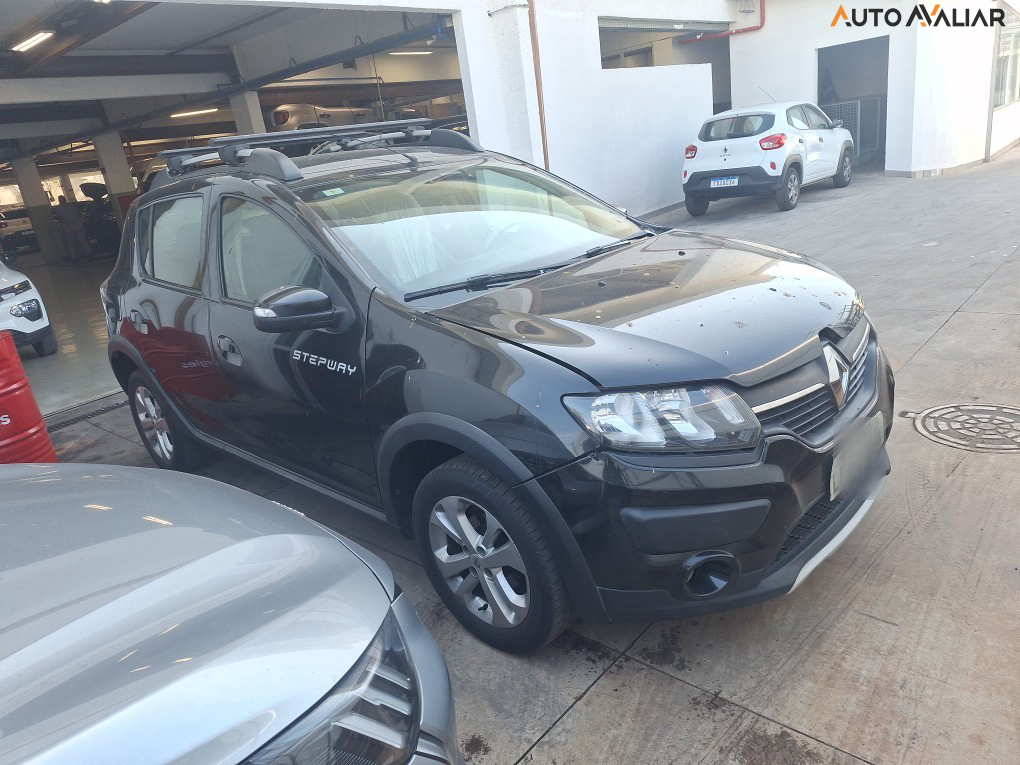 RENAULT SANDERO 1.6 8V STEP. EASY R H-POWER
