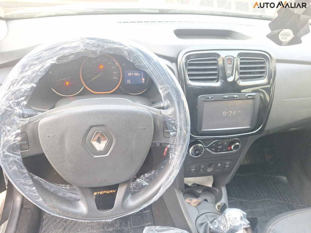 RENAULT SANDERO 1.6 8V STEP. EASY R H-POWER