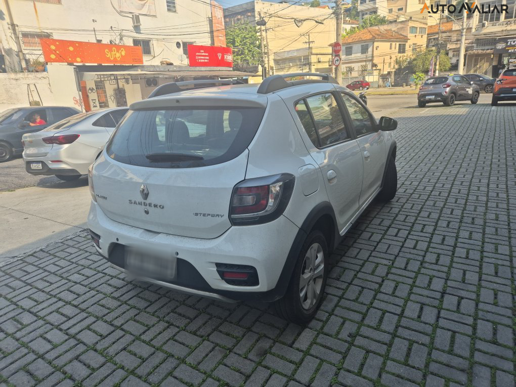 RENAULT SANDERO 1.6 8V STEP. EASY R H-POWER