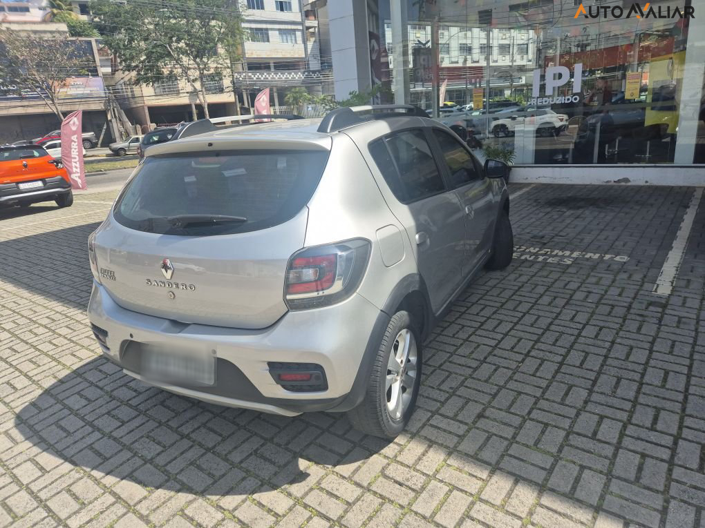 RENAULT SANDERO 1.6 16V SCE FLEX STEPWAY 4P EASY-R