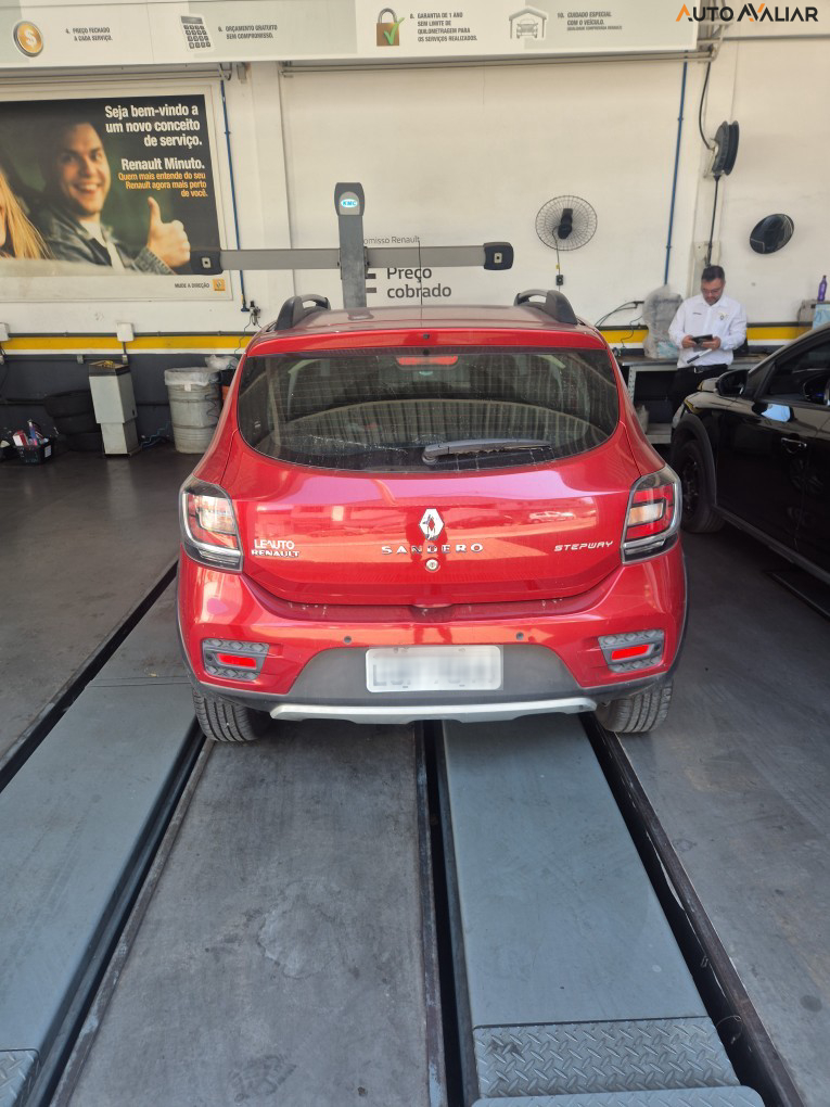 RENAULT SANDERO 1.6 STEPWAY 8V FLEX 4P AUTOMATIZADO