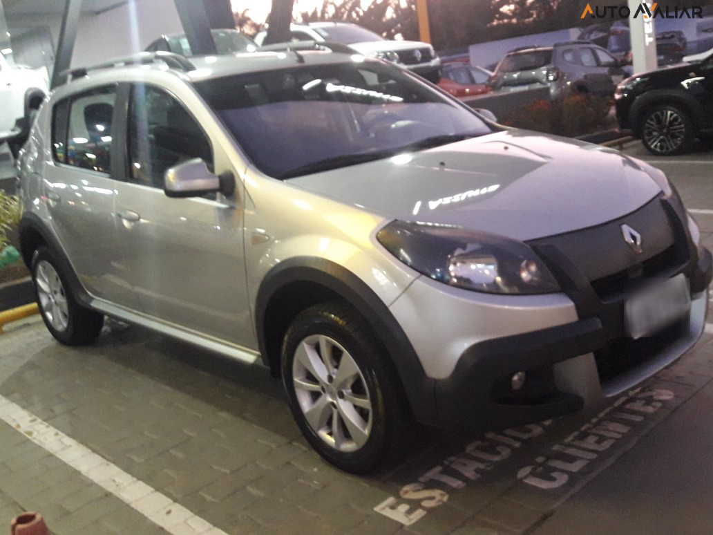 RENAULT SANDERO 1.6 STEPWAY 8V FLEX 4P MANUAL