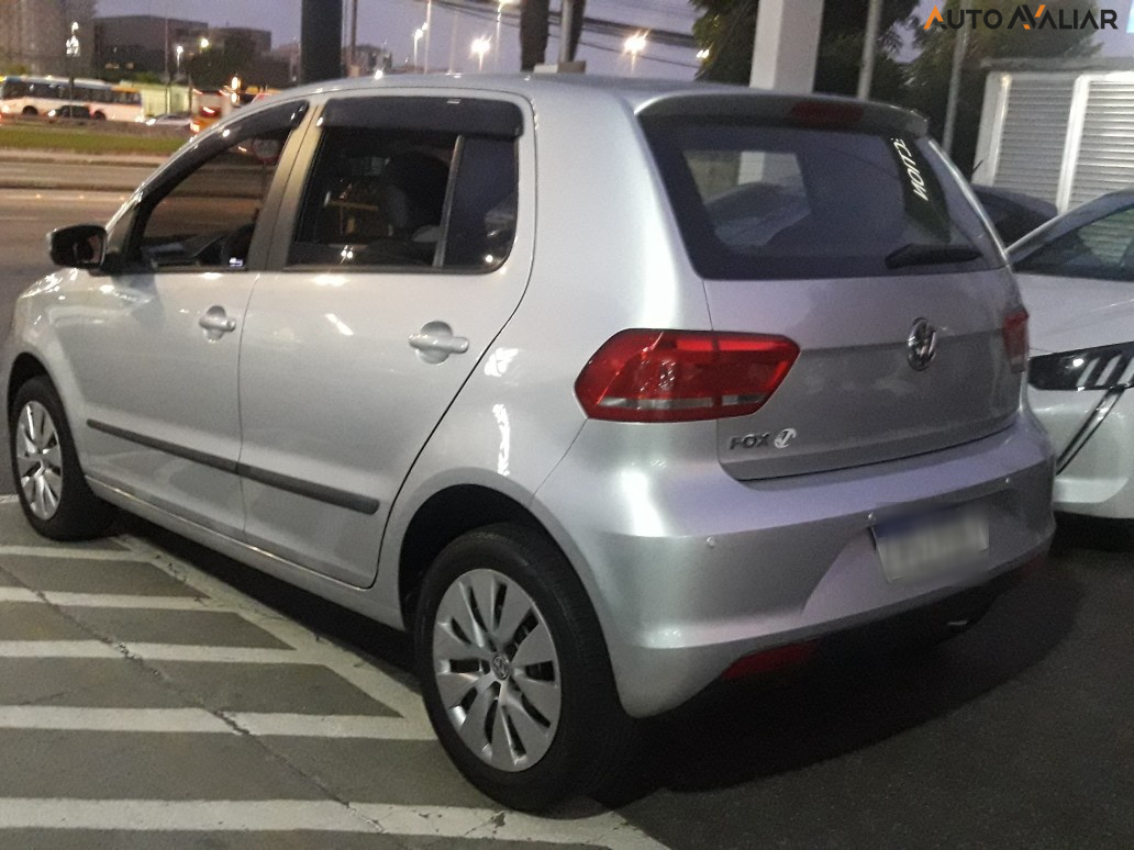 VOLKSWAGEN FOX 1.0 MPI TRENDLINE 12V FLEX 4P MANUAL