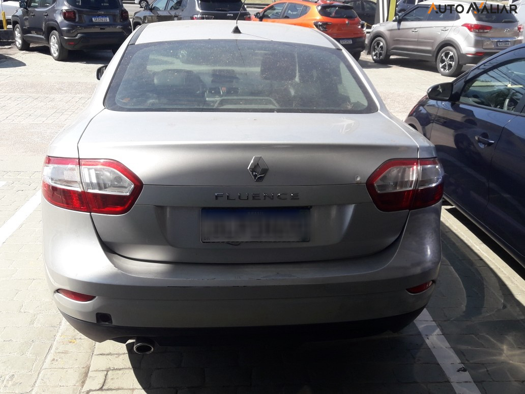 RENAULT FLUENCE 2.0 DYNAMIQUE 16V FLEX 4P AUTOMATICO