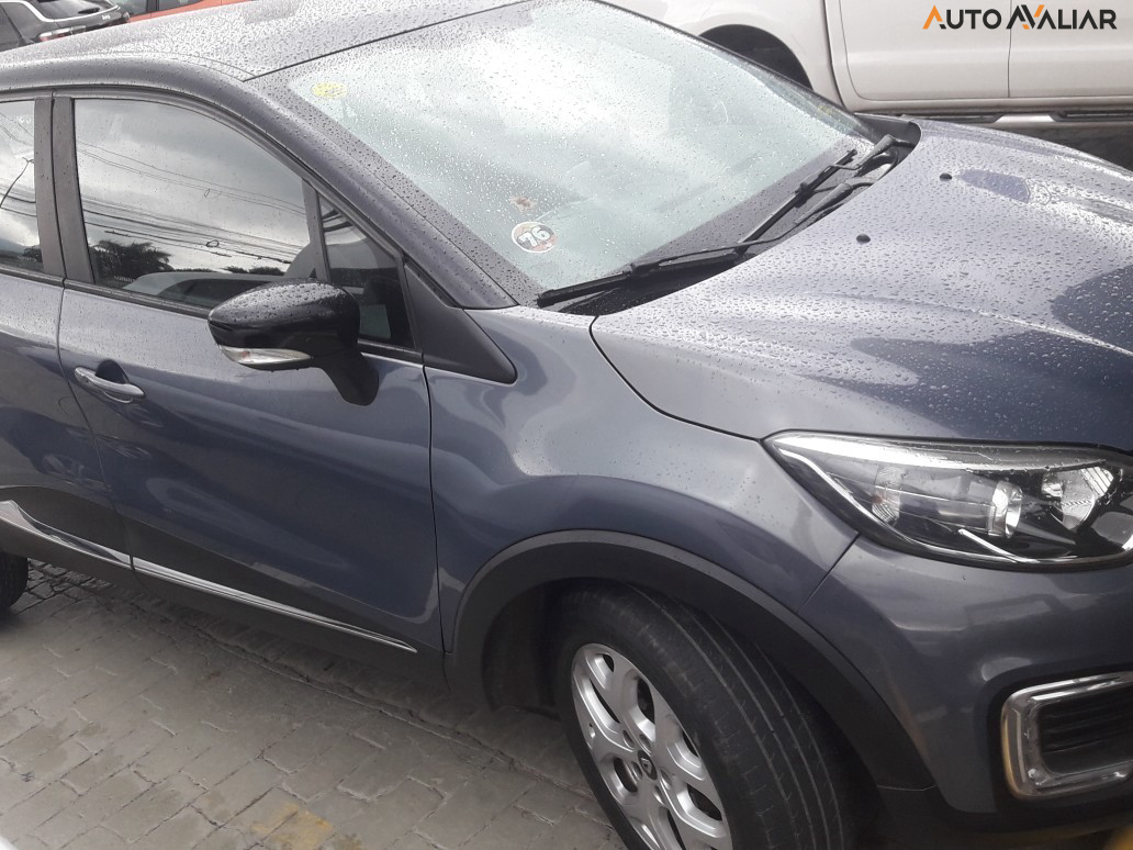 RENAULT CAPTUR 1.6 16V SCE FLEX ZEN X-TRONIC