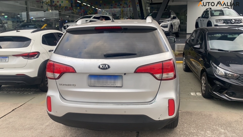 KIA SORENTO 2.4 16V GASOLINA EX 7L 4WD AUTOMATICO