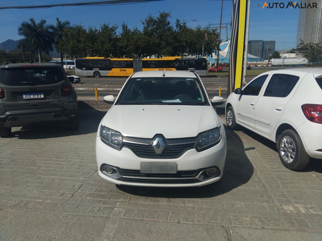 RENAULT LOGAN 1.6 DYNAMIQUE 8V FLEX 4P MANUAL