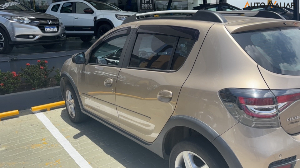 RENAULT SANDERO 1.6 16V SCE FLEX STEPWAY ZEN MANUAL