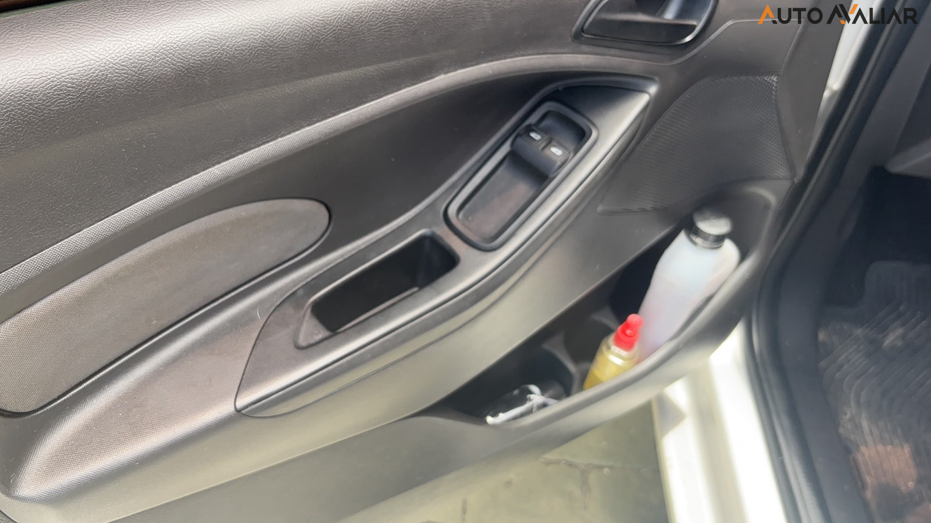 FORD KA 1.0 TI-VCT FLEX SE MANUAL