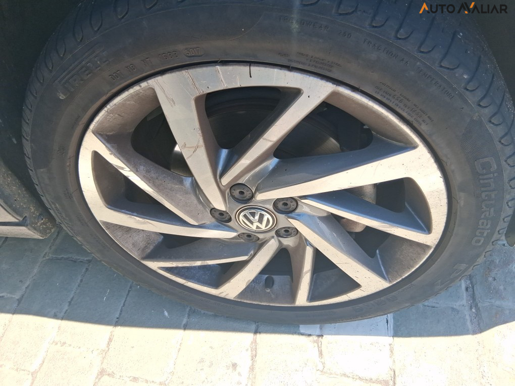 VOLKSWAGEN VIRTUS 1.0 200 TSI HIGHLINE AUTOMATICO