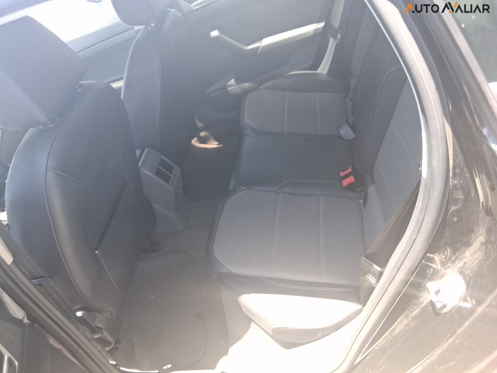 VOLKSWAGEN VIRTUS 1.0 200 TSI HIGHLINE AUTOMATICO