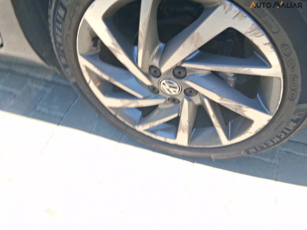 VOLKSWAGEN VIRTUS 1.0 200 TSI HIGHLINE AUTOMATICO