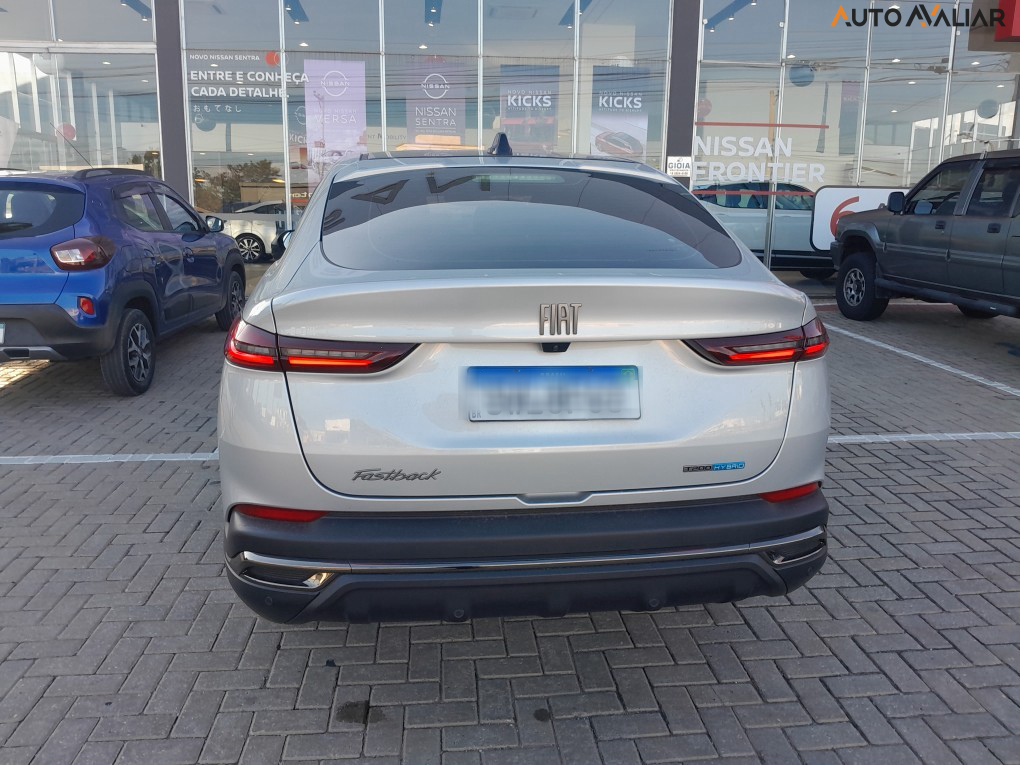 FIAT FASTBACK IMPETUS 200 T. AUT (HIBRIDO)