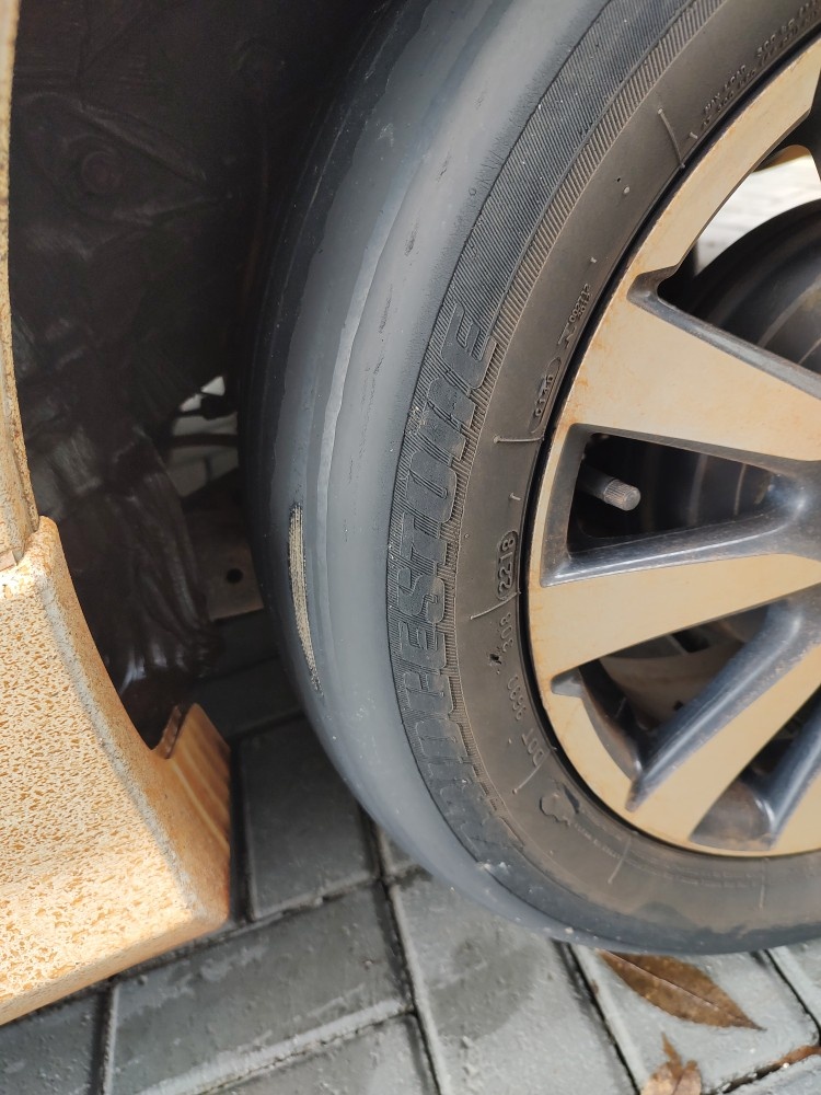 TOYOTA ETIOS 1.5 XLS SEDAN 16V FLEX 4P AUTOMATICO