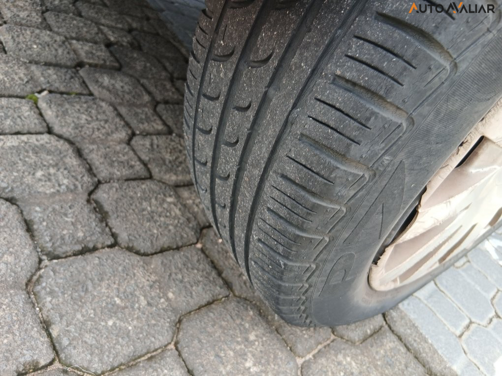 CITROEN C3 1.4 I EXCLUSIVE 8V FLEX 4P MANUAL