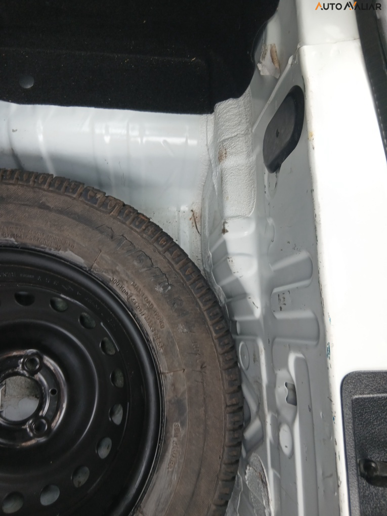 RENAULT KWID 1.0 12V SCE FLEX OUTSIDER MANUAL