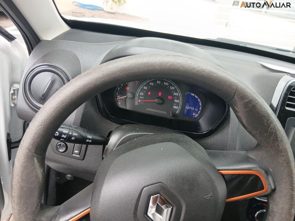 RENAULT KWID 1.0 12V SCE FLEX OUTSIDER MANUAL