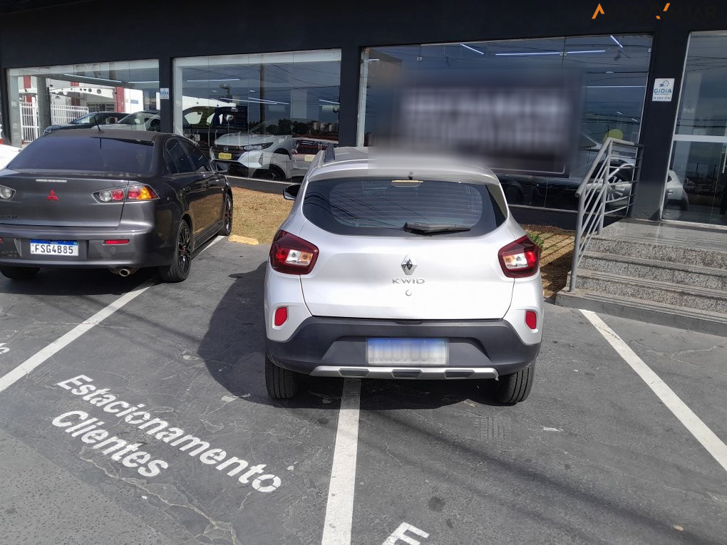 RENAULT KWID 1.0 12V SCE FLEX OUTSIDER MANUAL